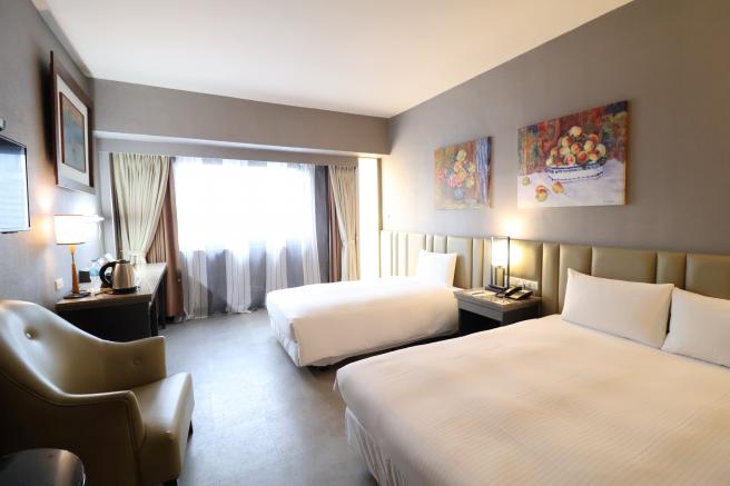 【慈濟優惠】/ 舒適三人房(一大一小床) / Comfort Triple Room